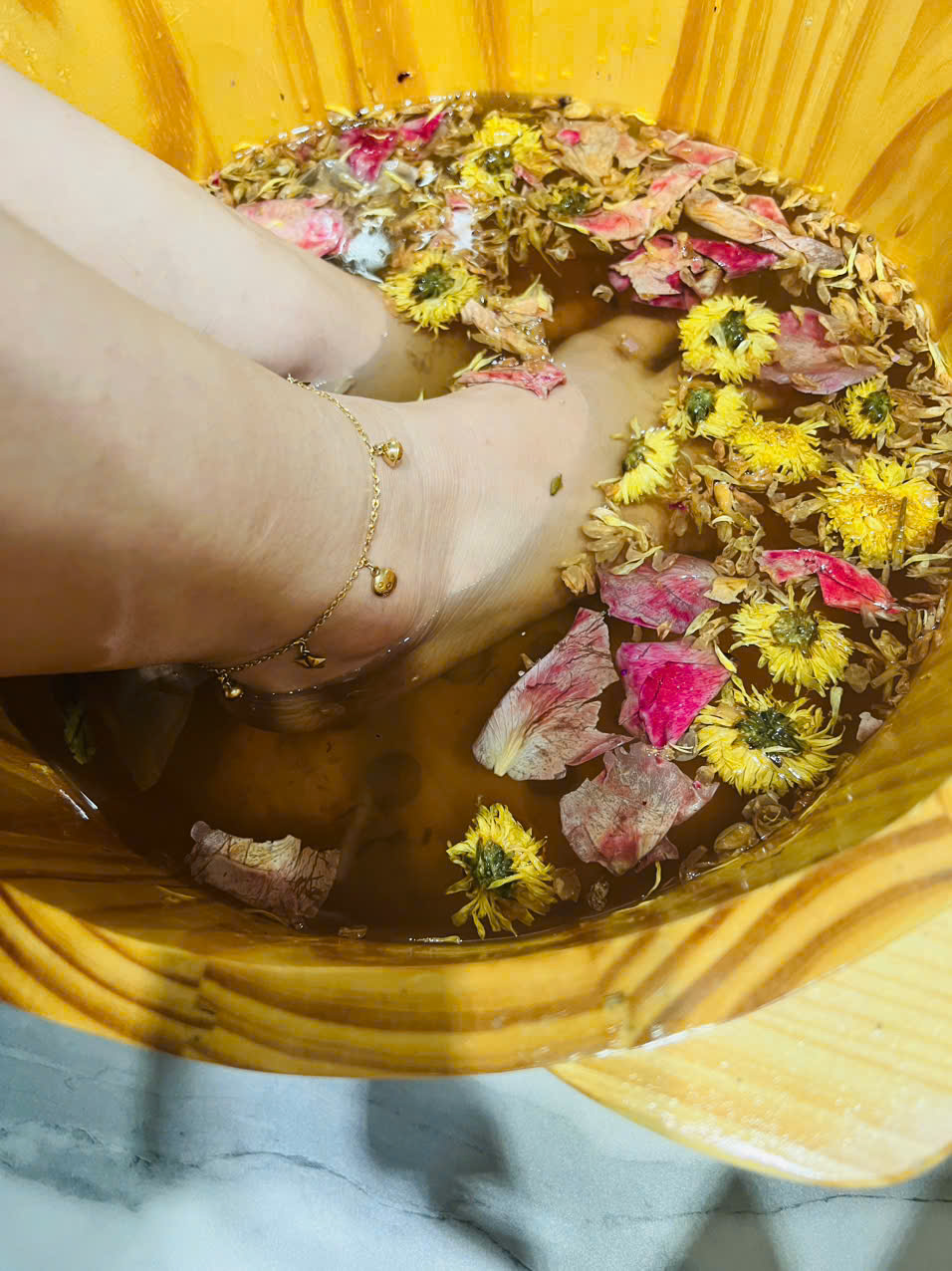 Ngâm chân thảo dược là gì?